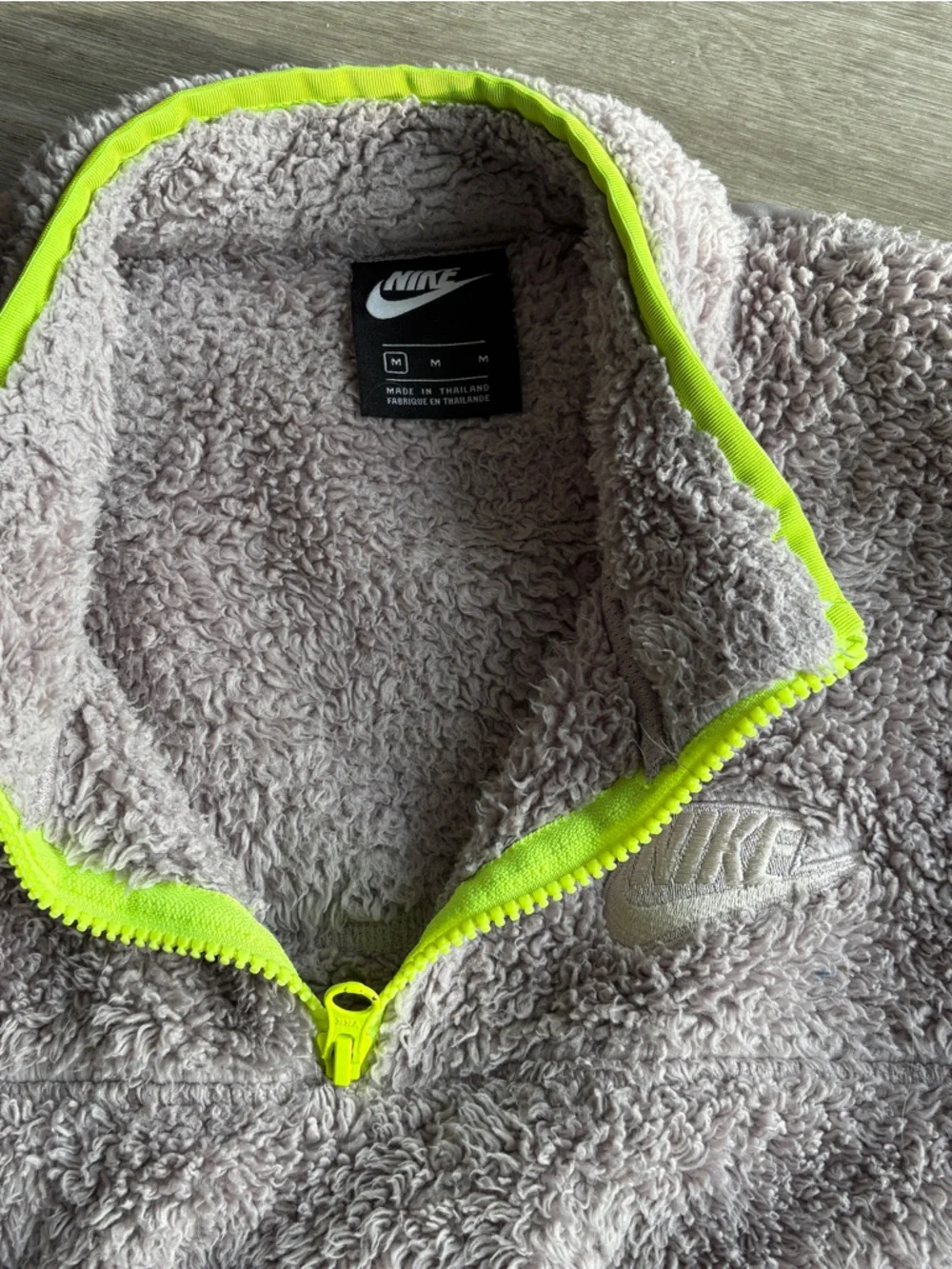 Nike cropped fleece 1/4 zip sweatshirt - Picture 2 of 6